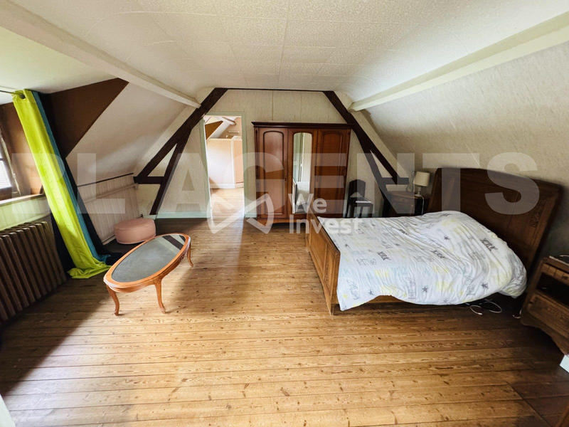 Maison - 200 m² - 7 pièces