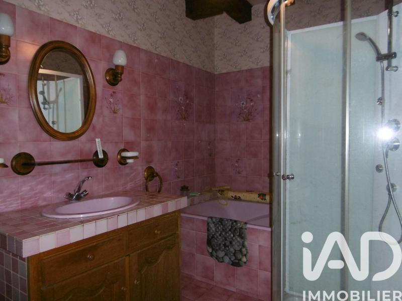 Maison - 199 m² - 7 pièces