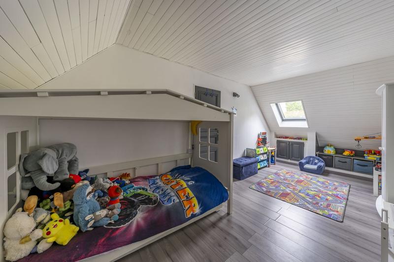 Maison - 165 m² - 7 pièces