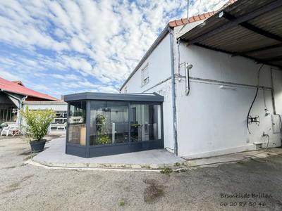 Maison - 215 m² - 6 pièces