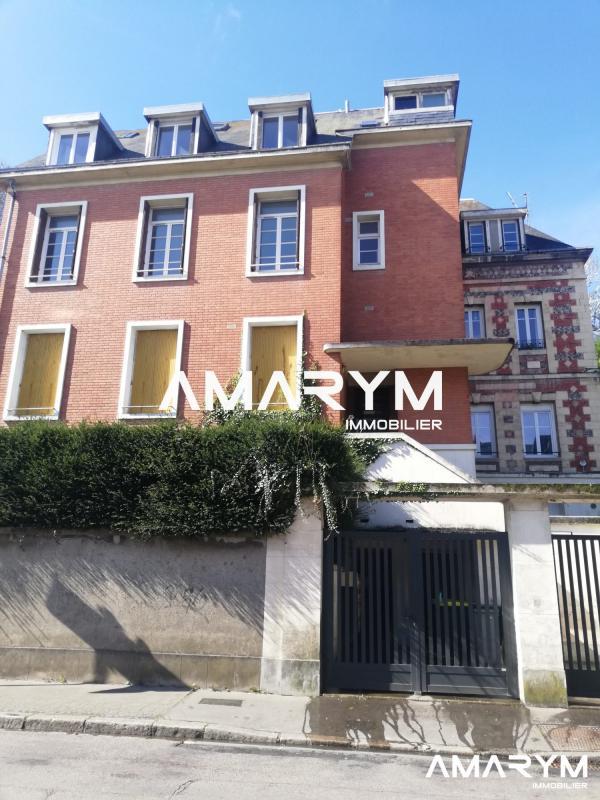 Appartement - 75 m² - 4 pièces