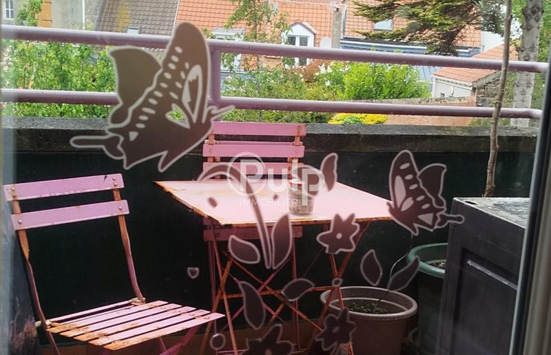 Maison - 188 m² - 9 pièces