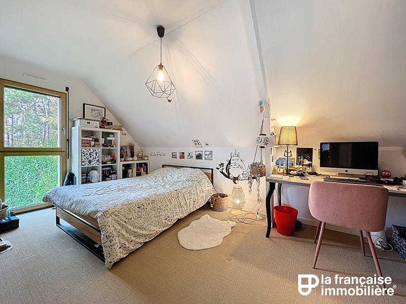 Maison - 153 m² - 8 pièces