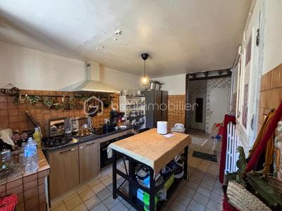 Appartement - 82 m² - 3 pièces