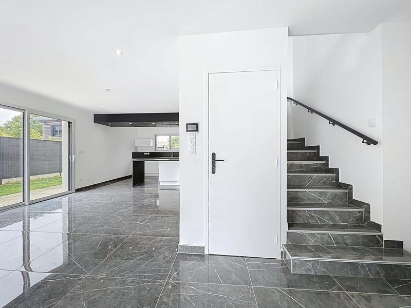 Maison contemporaine - 145 m² - 5 pièces