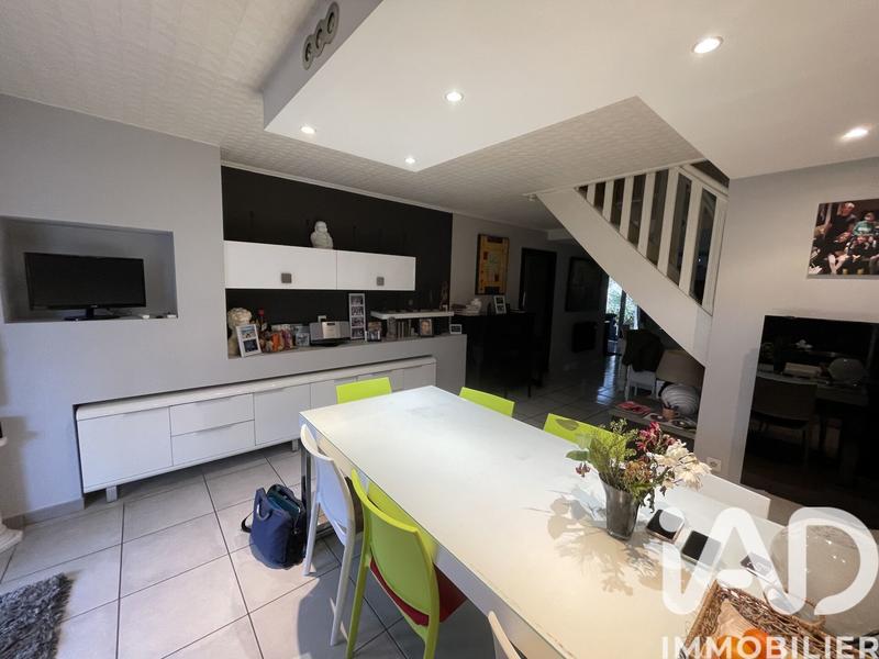 Maison - 170 m² - 7 pièces