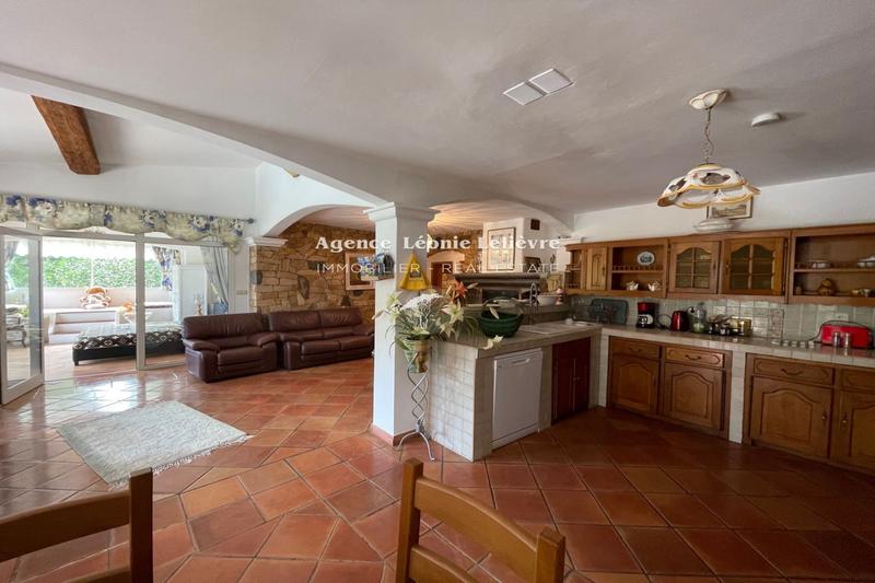 Maison - 134 m² - 5 pièces