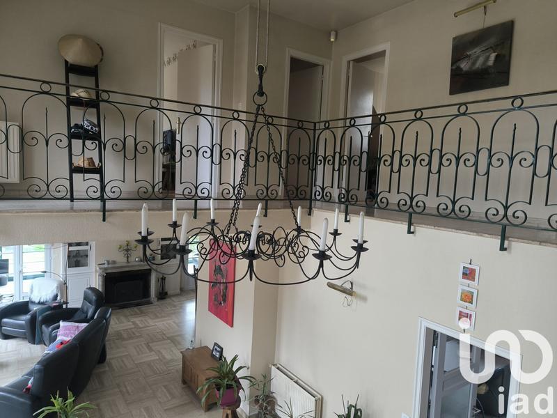 Maison - 195 m² - 7 pièces