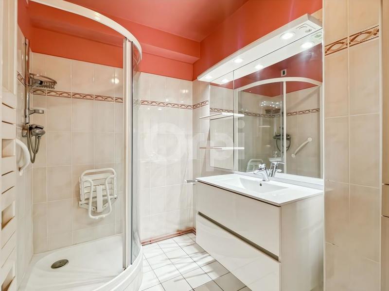 Appartement - 94 m² - 3 pièces