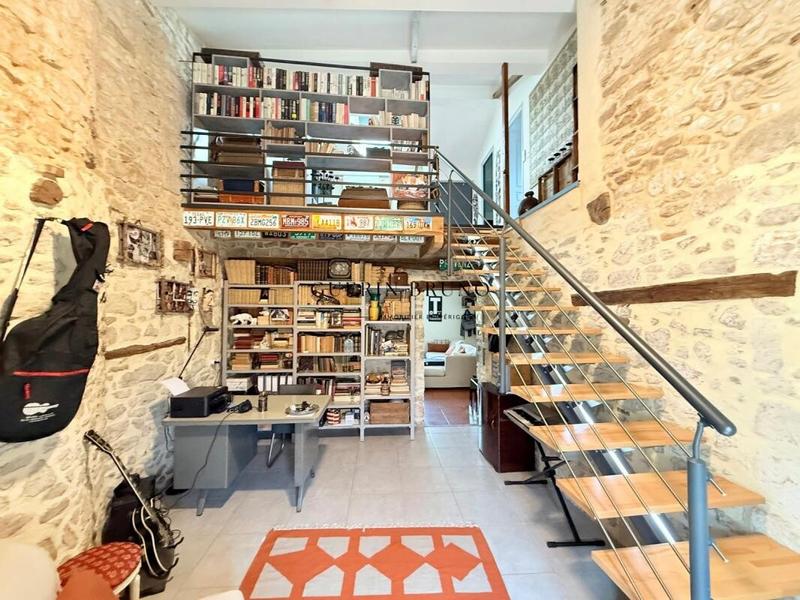 Maison - 180 m² - 6 pièces