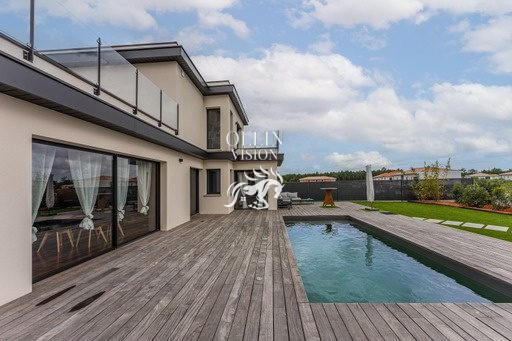 Villa - 190 m² - 5 pièces