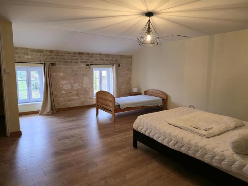 Propriété - 158 m² - 5 pièces