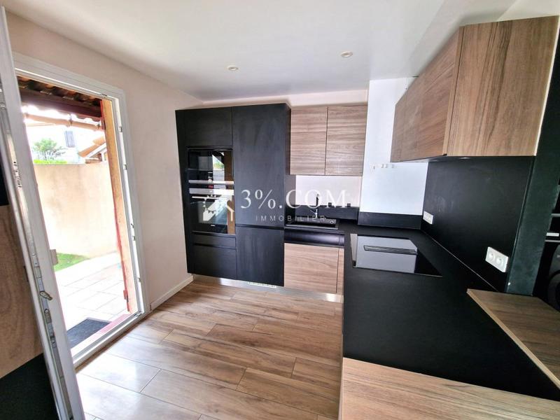 Maison - 74 m² - 3 pièces