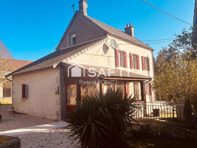 Maison - 240 m² - 9 pièces