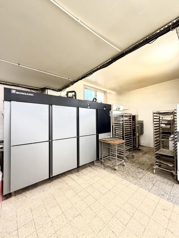 Fonds de commerce - 153 m²