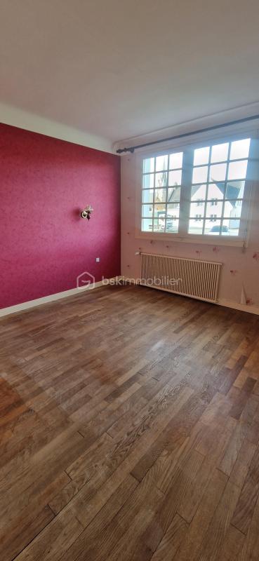 Demeure - 90 m² - 6 pièces