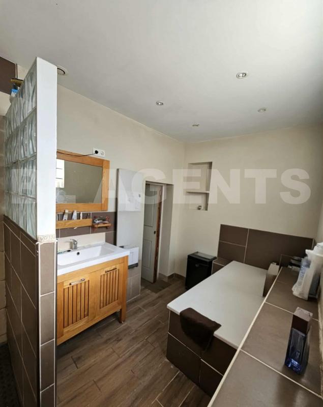 Maison - 150 m² - 7 pièces