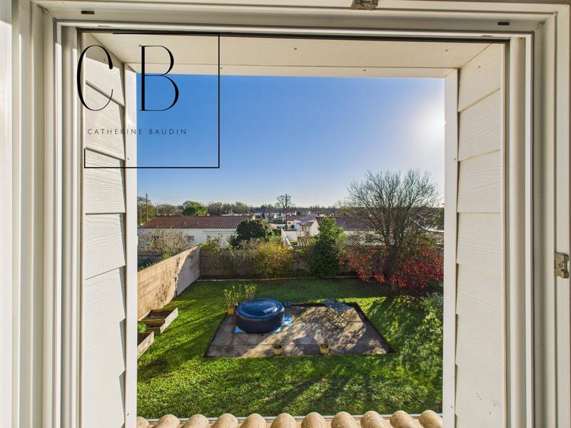 Maison - 115 m² - 6 pièces