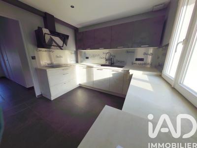 Maison - 102 m² - 4 pièces