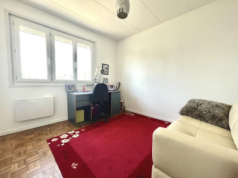 Maison - 84 m² - 4 pièces