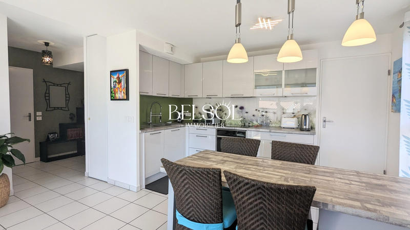 Appartement - 70 m² - 3 pièces