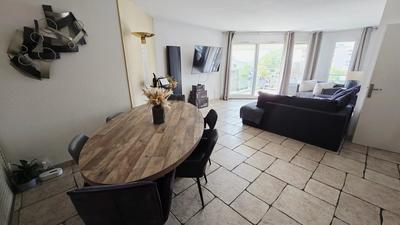 Appartement - 83 m² - 3 pièces
