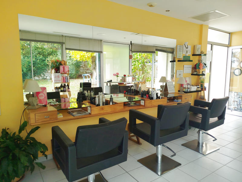 Fonds de commerce - Magasins - 62 m²