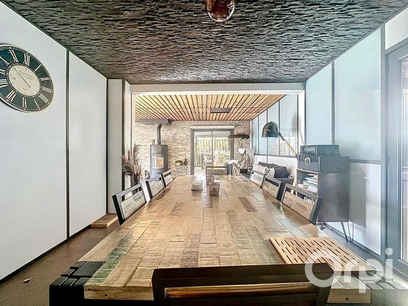 Maison - 183 m² - 5 pièces