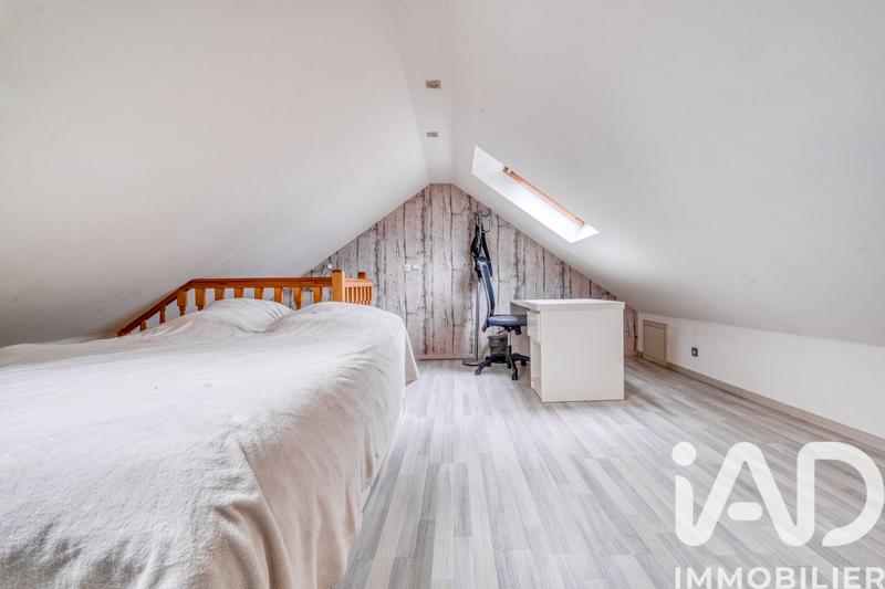 Maison - 96 m² - 6 pièces