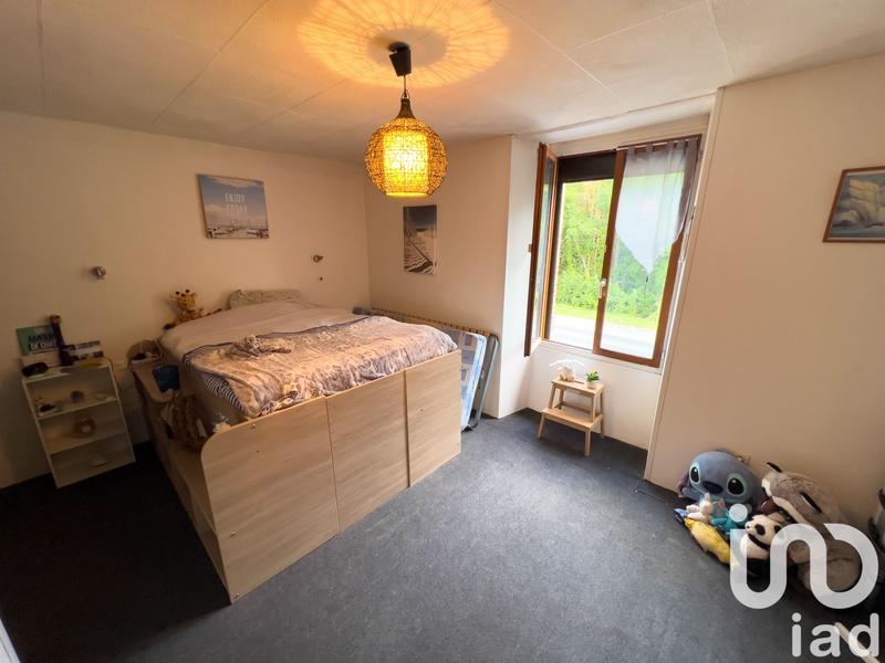 Maison - 257 m² - 7 pièces