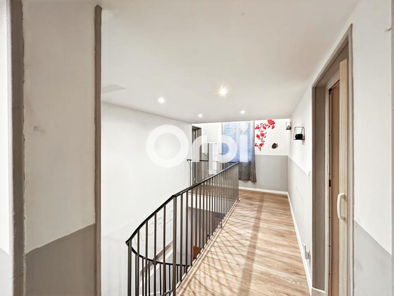 Maison - 162 m² - 4 pièces