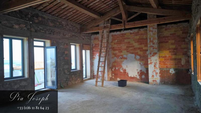 Propriété - 230 m² - 12 pièces