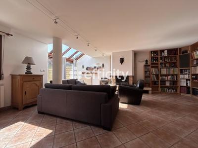 Maison - 130 m² - 4 pièces