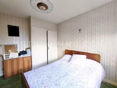 Maison - 92 m² - 4 pièces