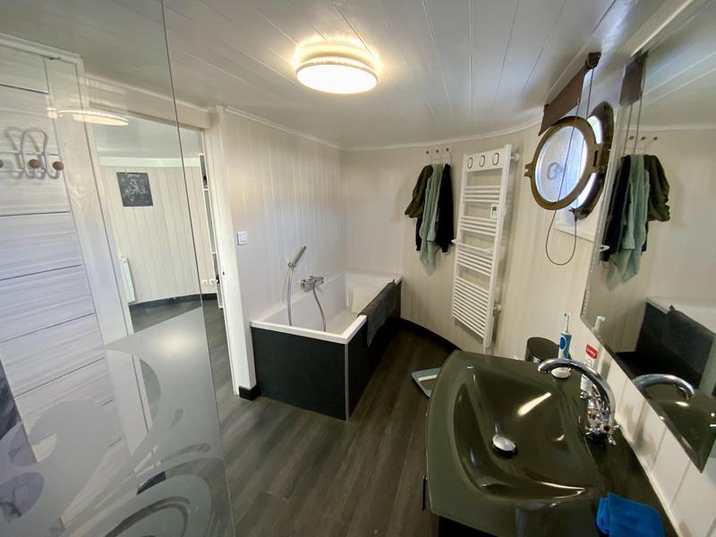 Maison - 144 m² - 6 pièces