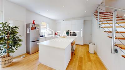 Maison - 150 m² - 5 pièces