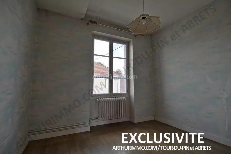 Maison - 212 m² - 10 pièces