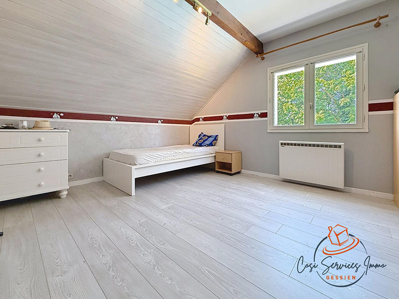 Maison - 180 m² - 6 pièces