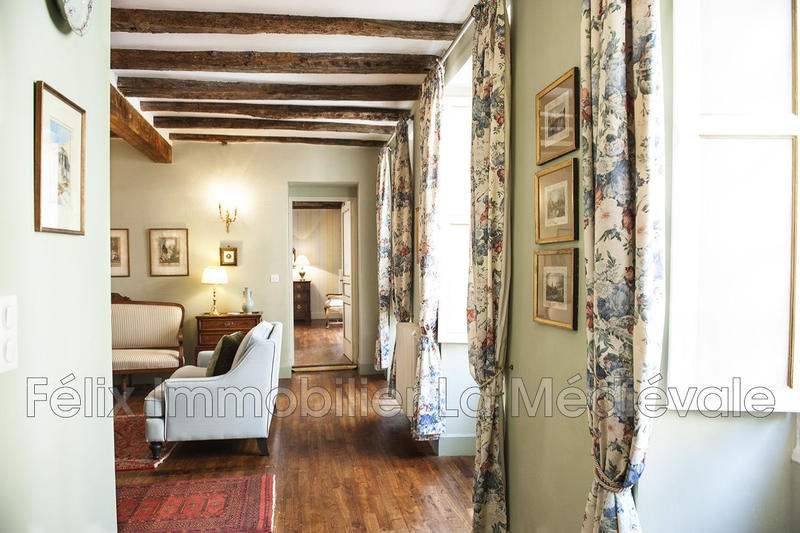 Appartement - 350 m² - 12 pièces