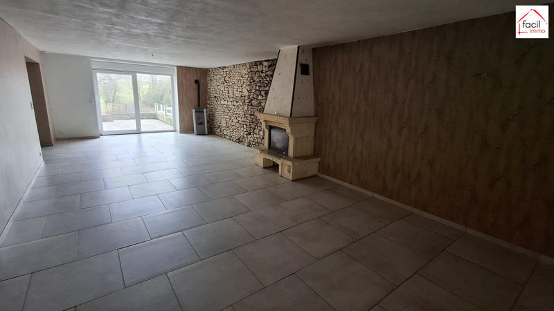 Maison - 220 m² - 7 pièces