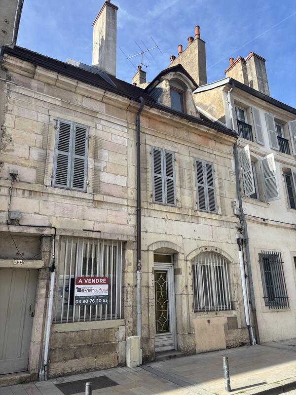 Appartement - 117 m² - 5 pièces