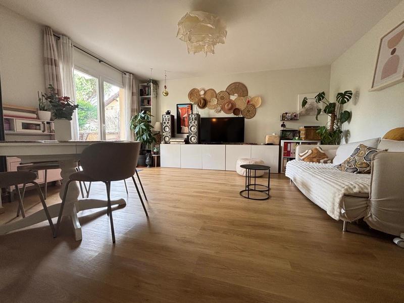 Appartement - 63 m² - 3 pièces