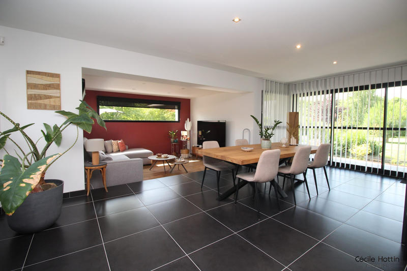 Maison - 173 m² - 7 pièces