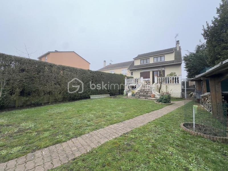 Maison - 125 m² - 6 pièces