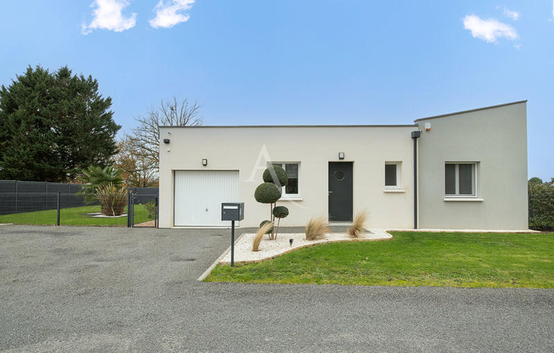 Maison - 85 m² - 4 pièces