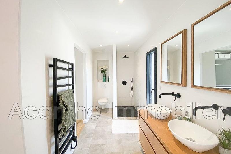 Maison contemporaine - 165 m² - 7 pièces