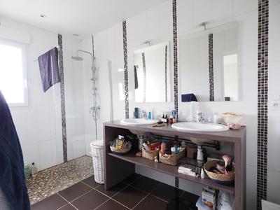 Maison - 136 m² - 5 pièces