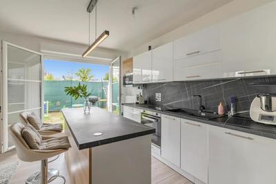 Appartement - 85 m² - 4 pièces