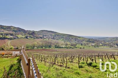 Maison - 198 m² - 8 pièces