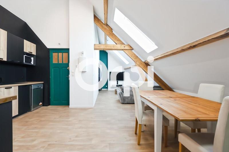 Appartement - 99 m² - 3 pièces